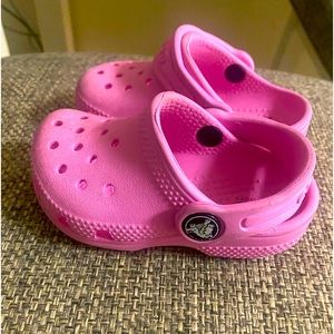 Pink crocs